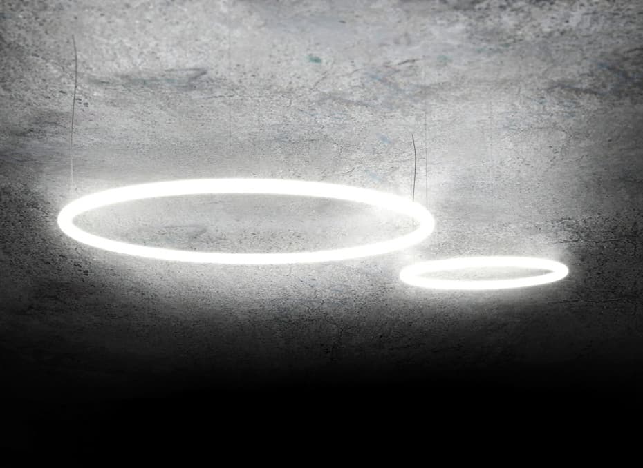 Artemide Alphabet of Light Circolare lampa wisząca (klosz Ø: 90 cm) — widok 2