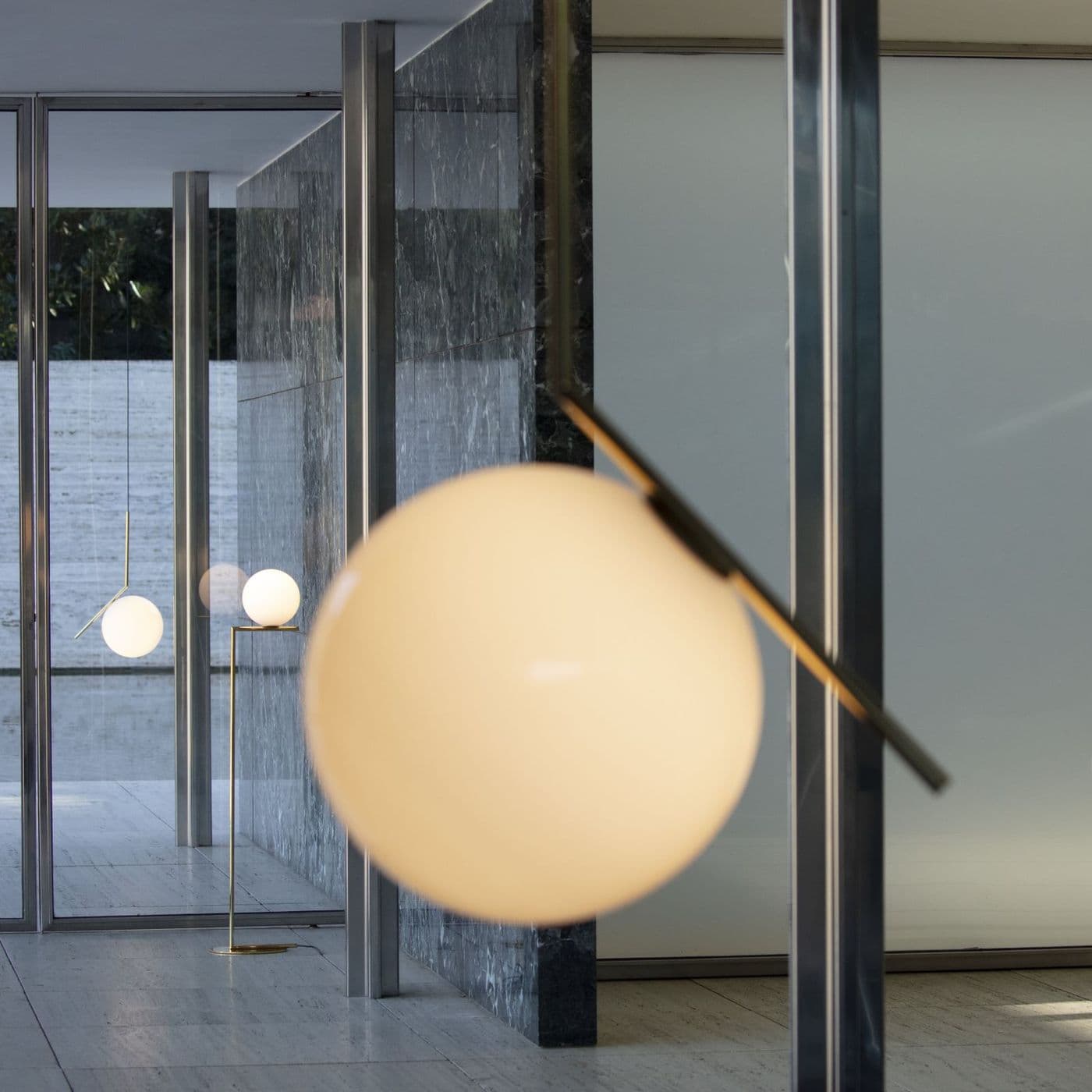 Flos IC S2 lampa wisząca 24 Gold (kolekcja limitowana) — widok 3