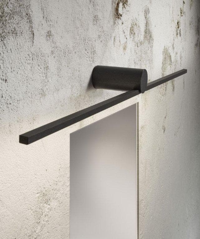 Olev Slight kinkiet (Model z ekspozycji (Czarny), szerokość: 725 mm)